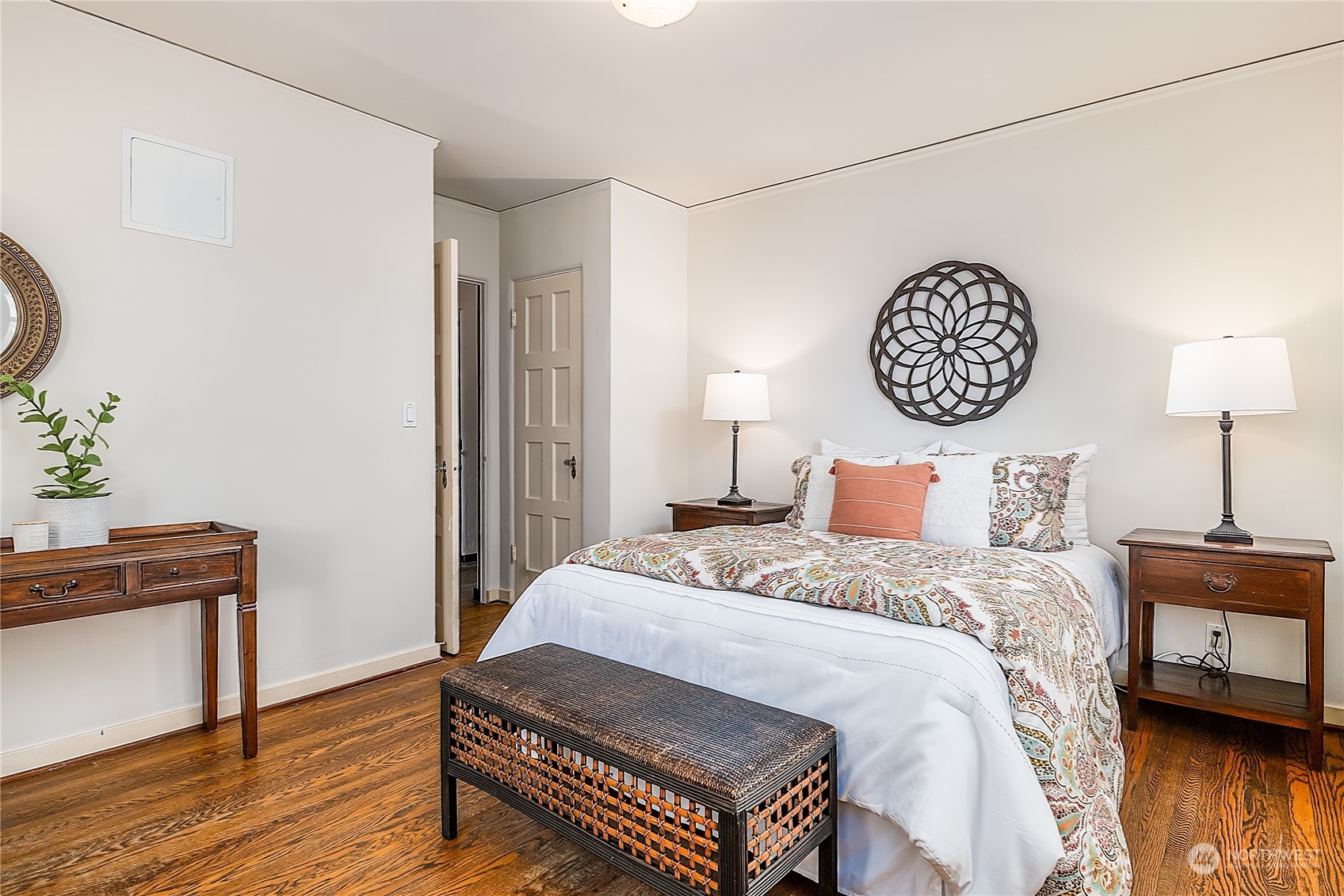 4204 11th Avenue NE #7