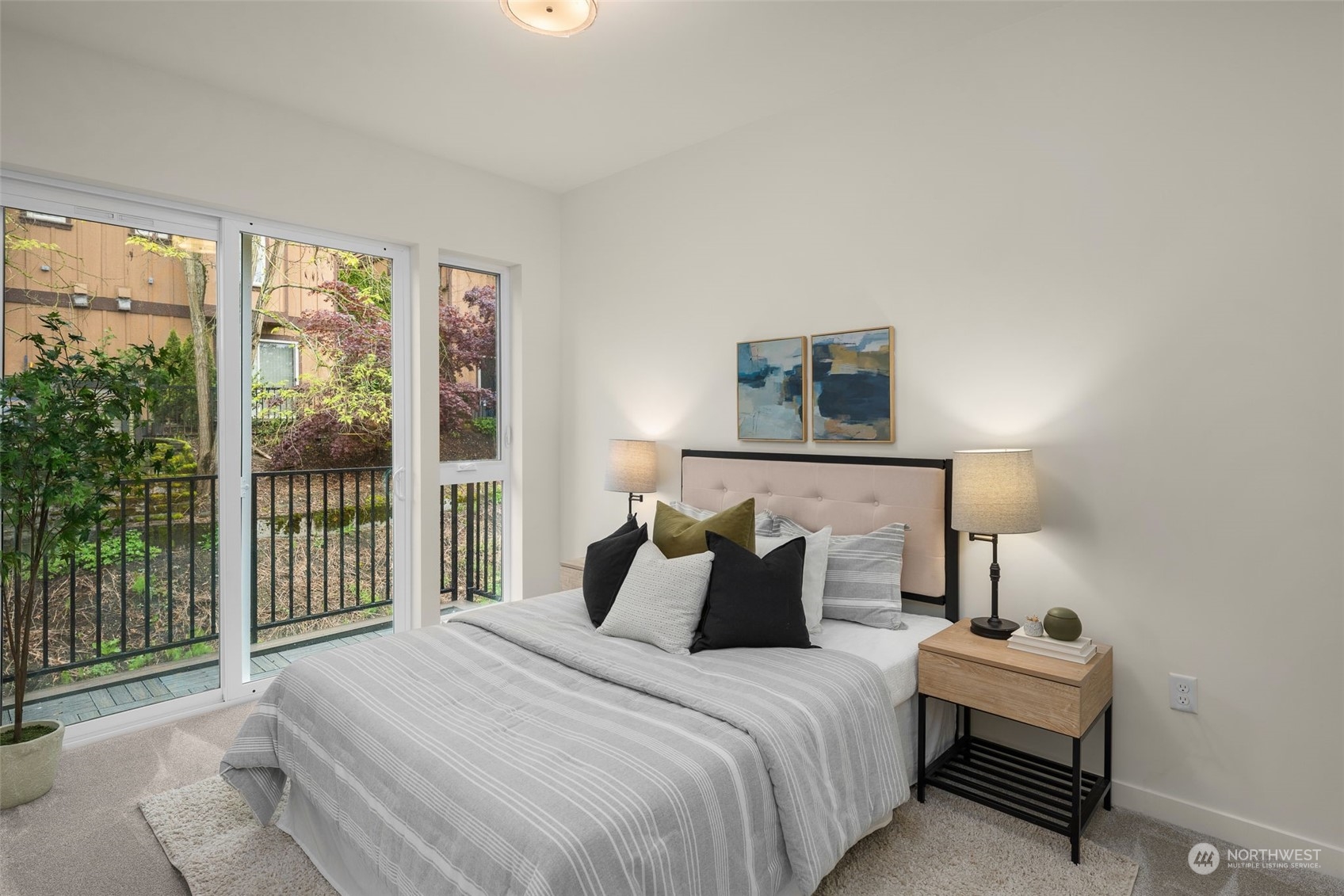 119 26th Avenue E Unit: B