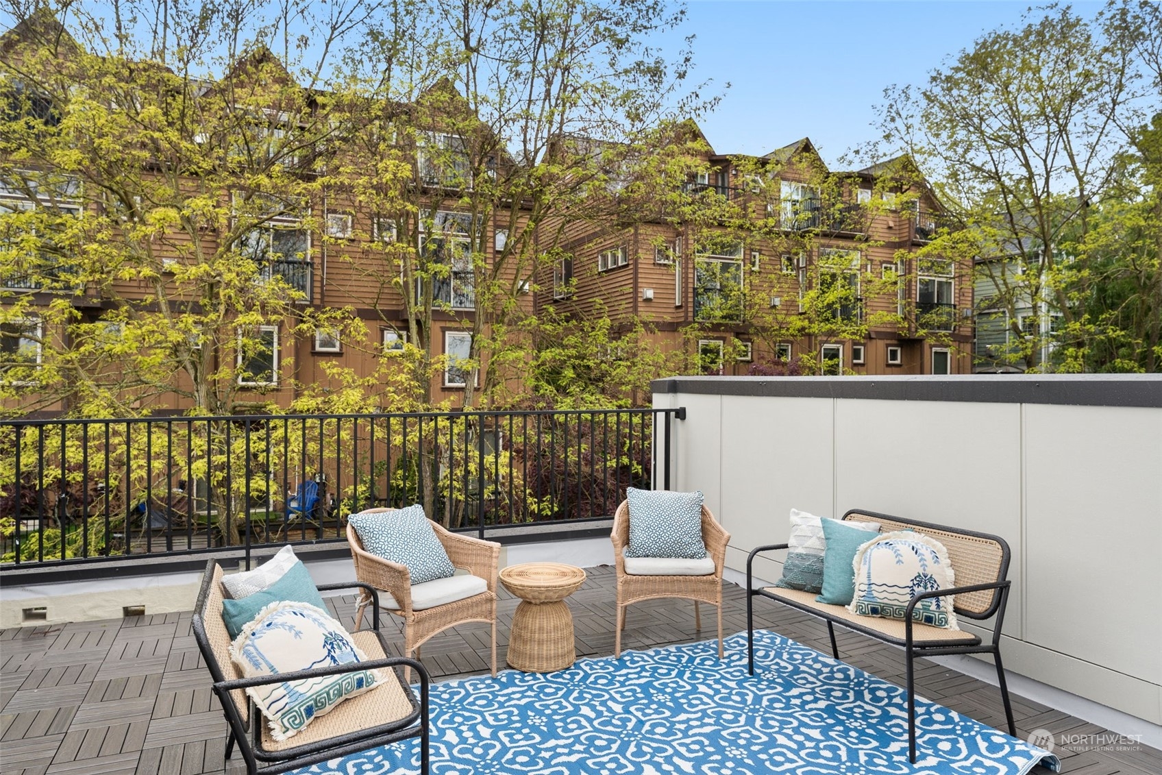 119 26th Avenue E Unit: B