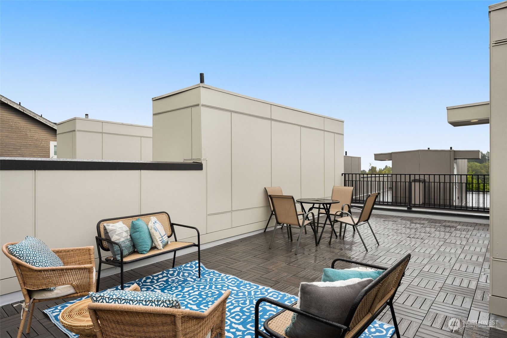 119 26th Avenue E Unit: B