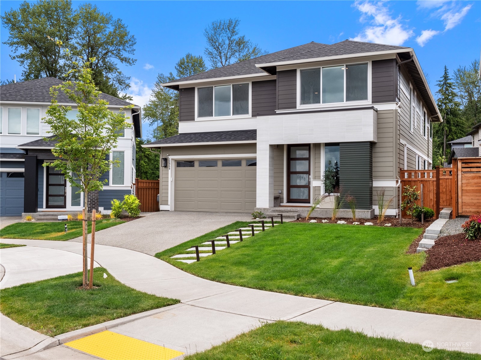 12959 190th Avenue Ct E