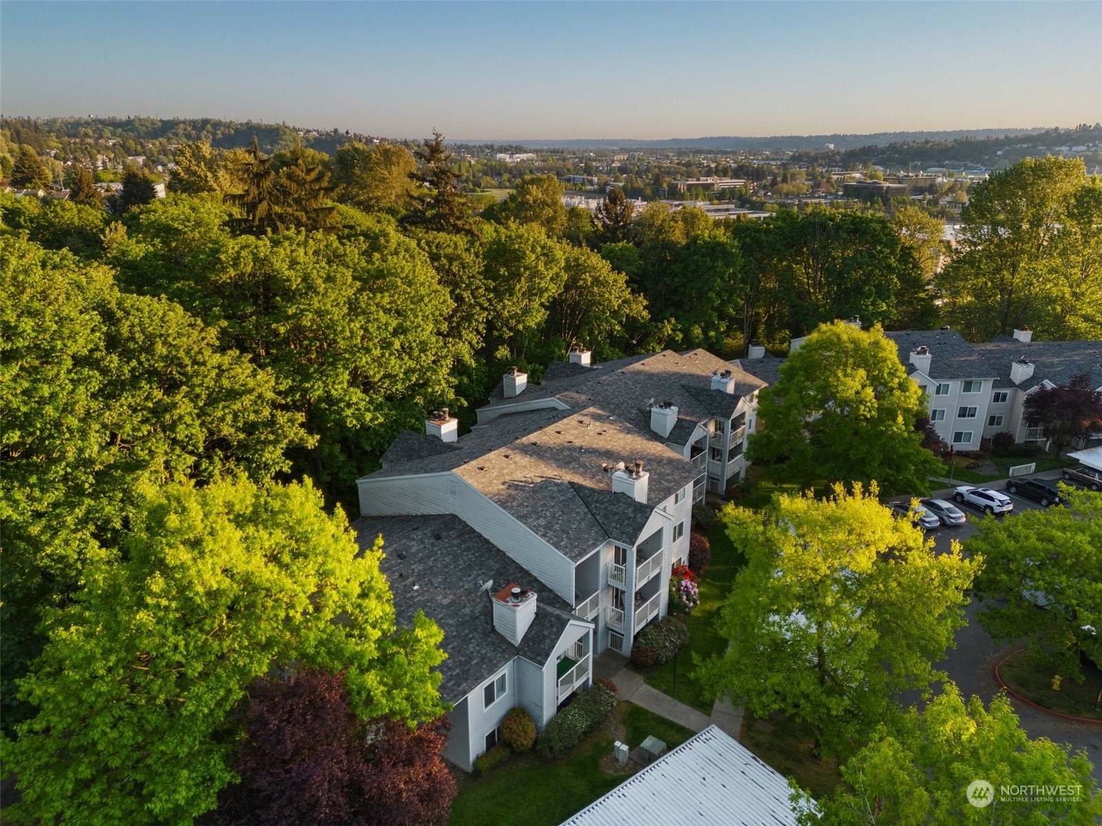 975 Aberdeen Avenue NE #F107