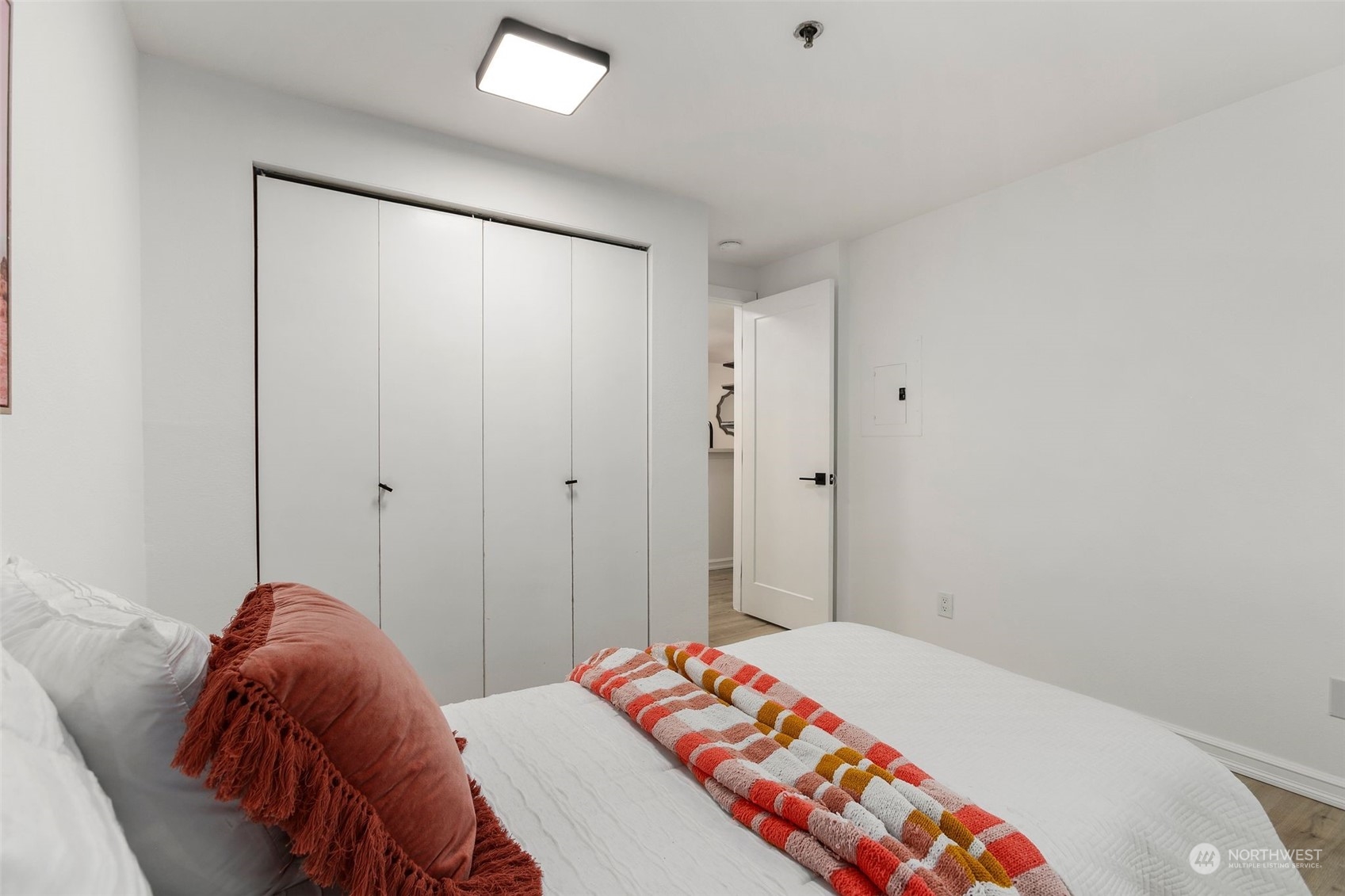 975 Aberdeen Avenue NE #F107