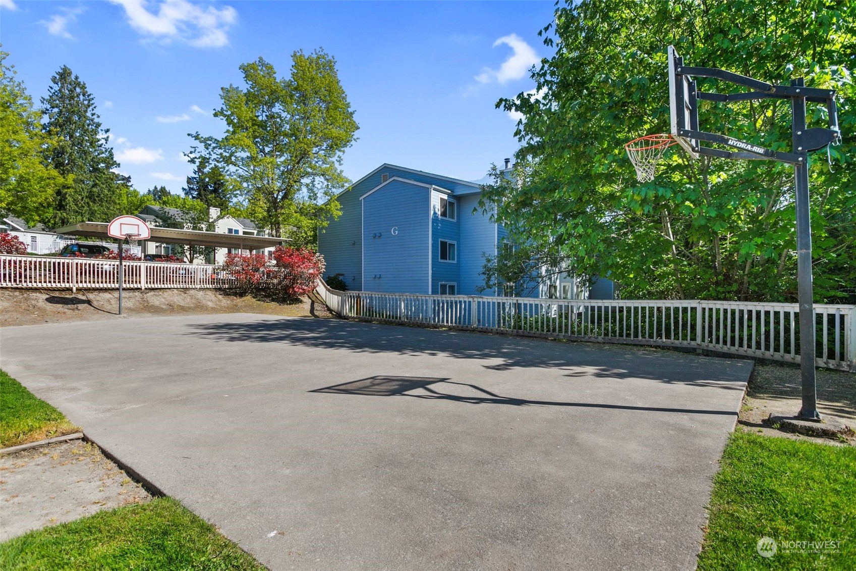 975 Aberdeen Avenue NE #F107