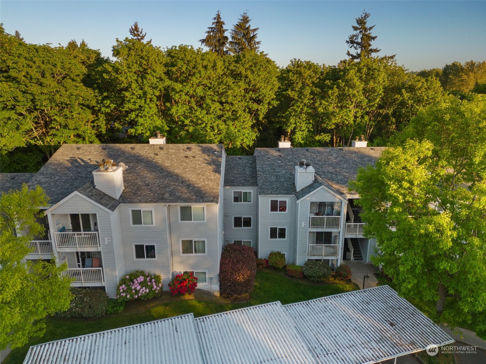 975 Aberdeen Avenue NE #F107