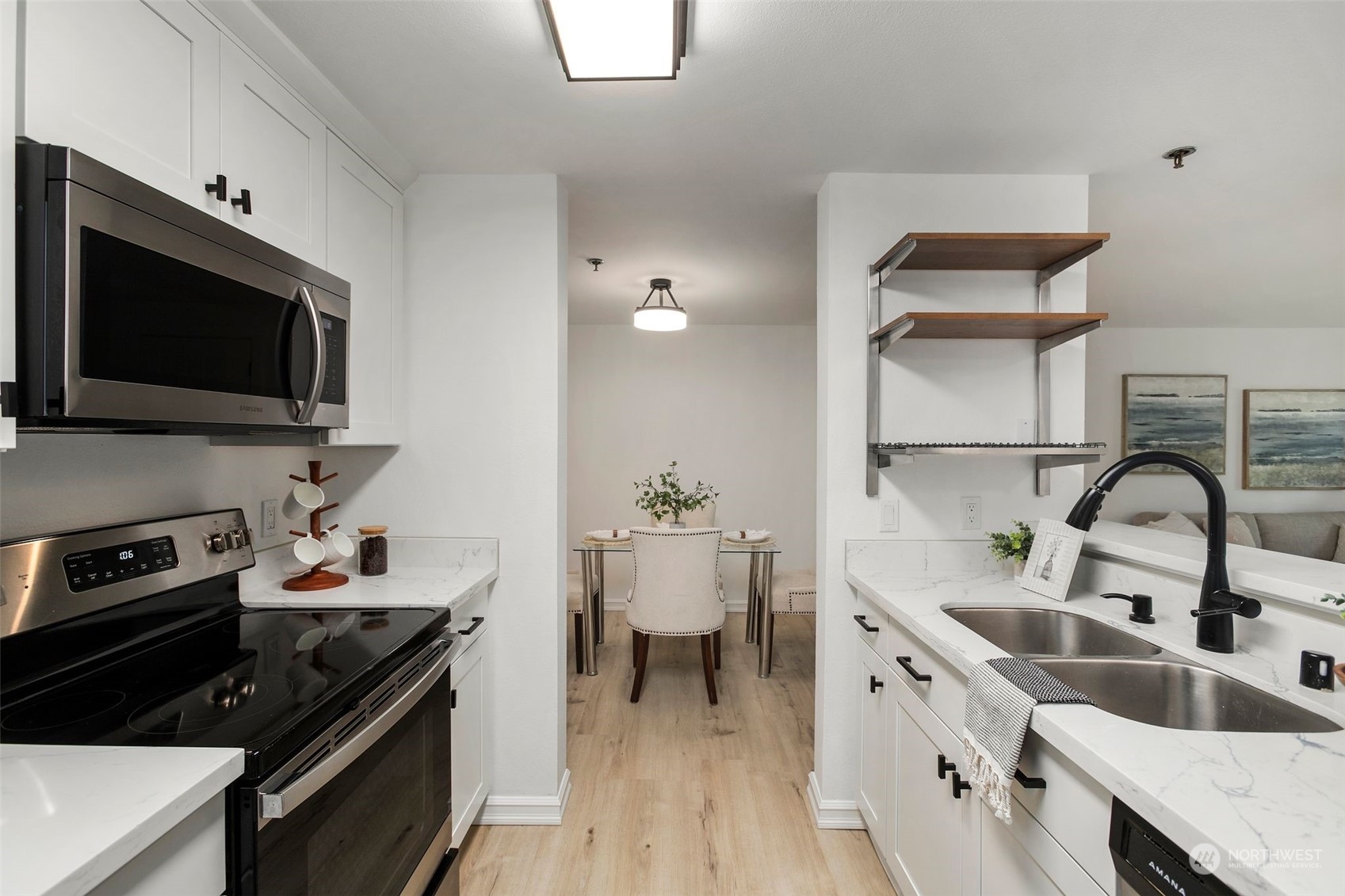 975 Aberdeen Avenue NE #F107