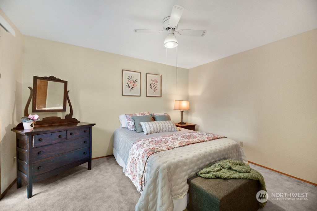 13026 Robinhood Lane