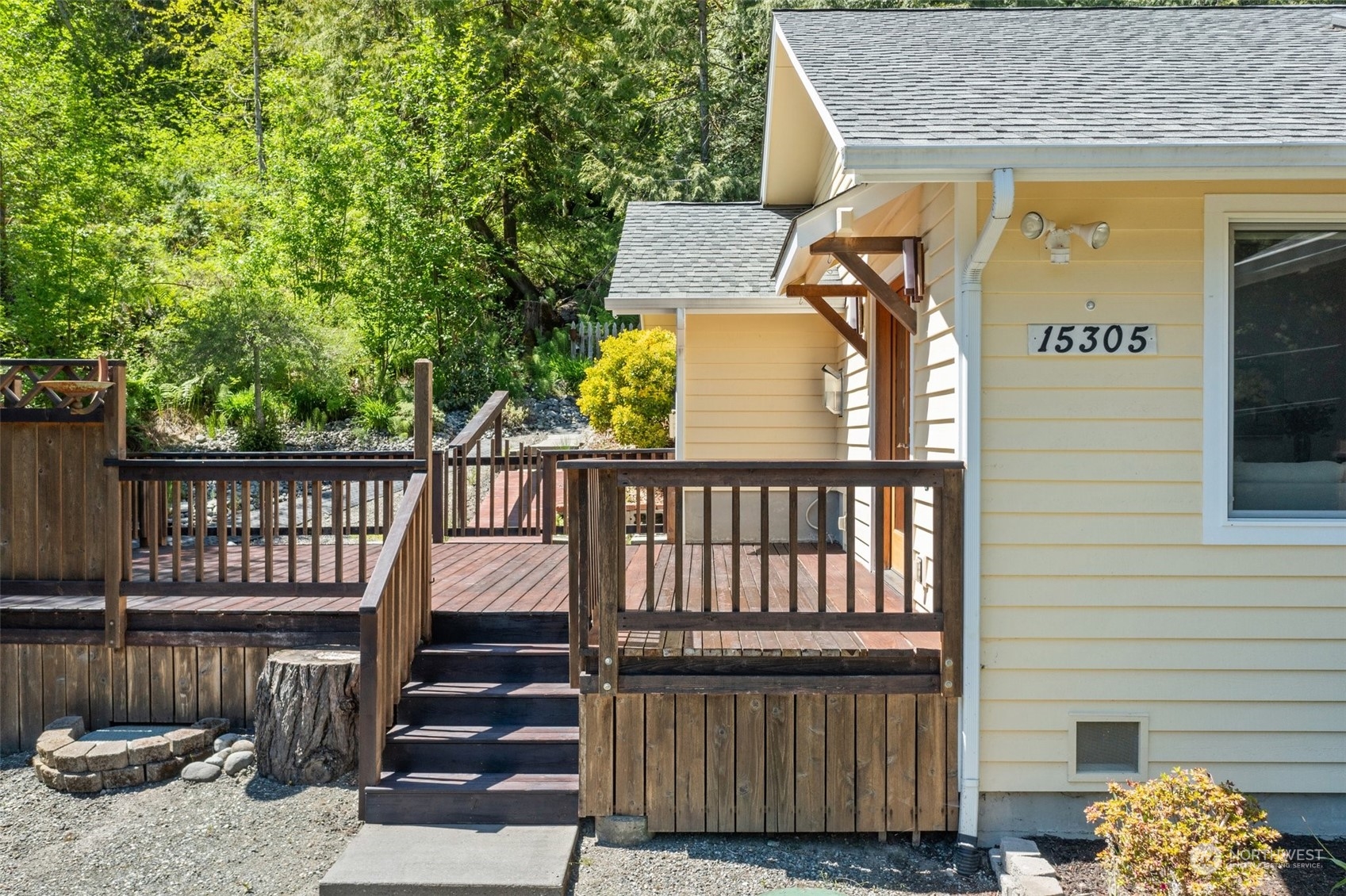 15305 Cedar Grove Road NE