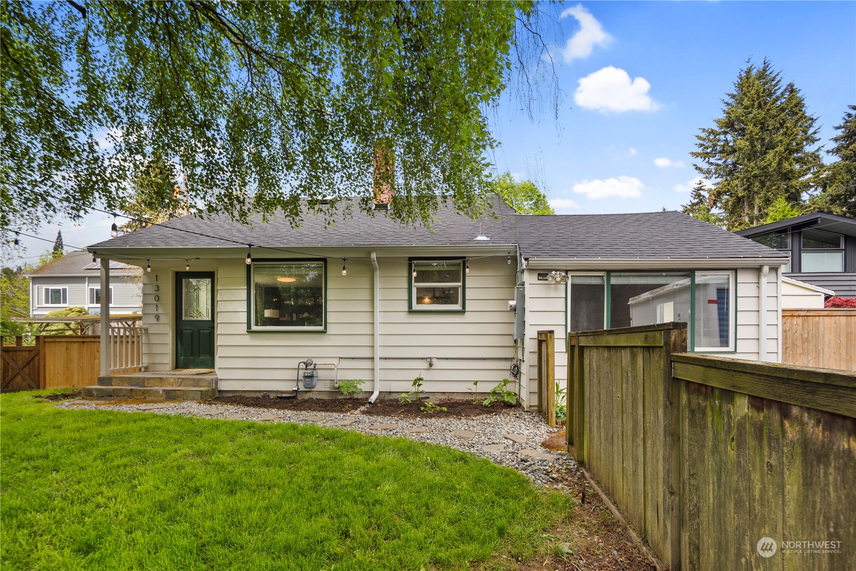 13019 Meridian Avenue N