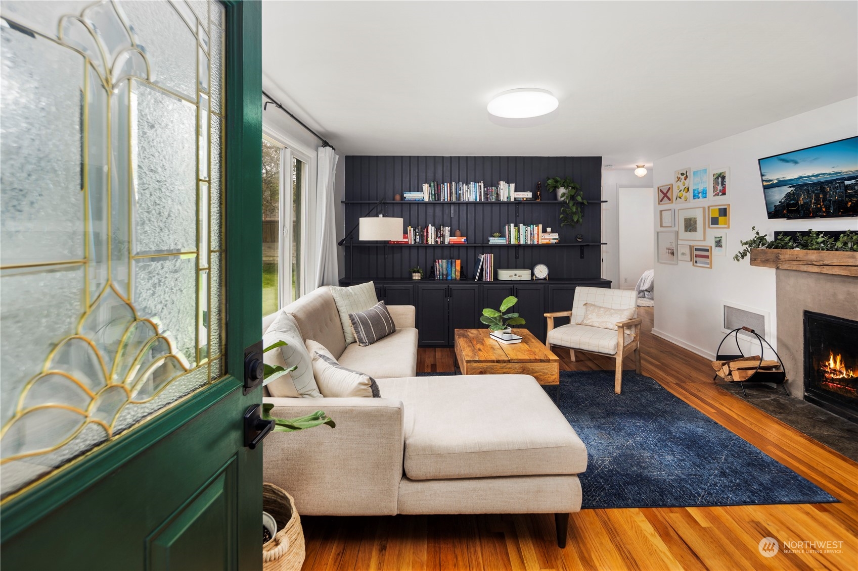 13019 Meridian Avenue N