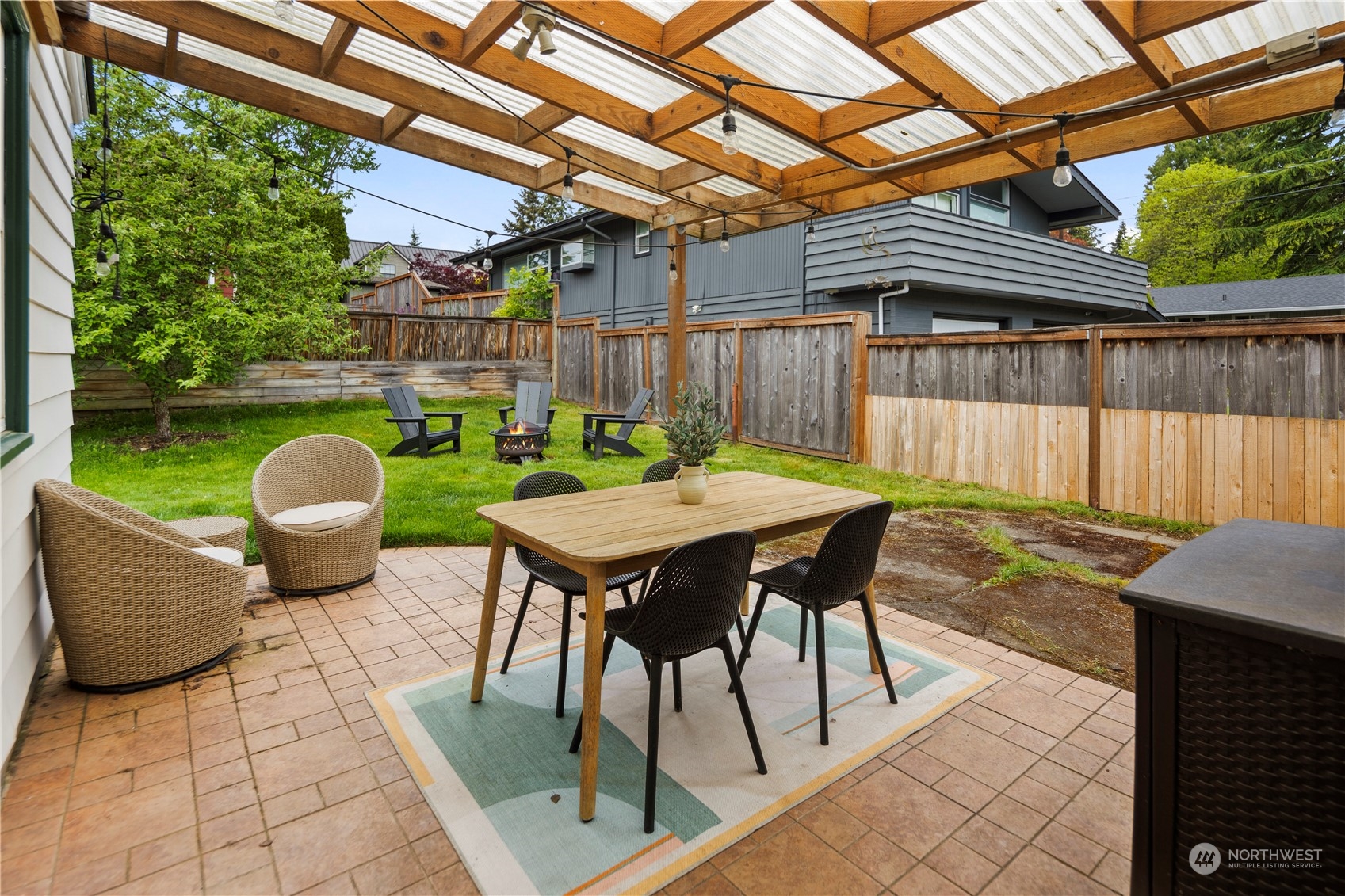 13019 Meridian Avenue N