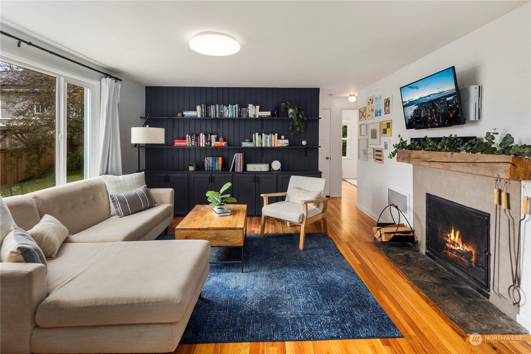 13019 Meridian Avenue N