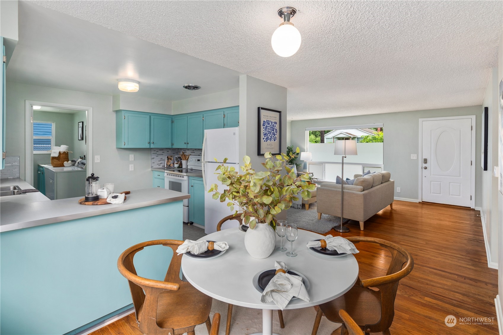 19526 Fremont Avenue N