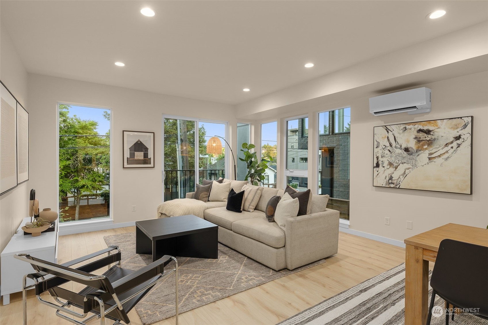 123 26th Avenue E Unit: A