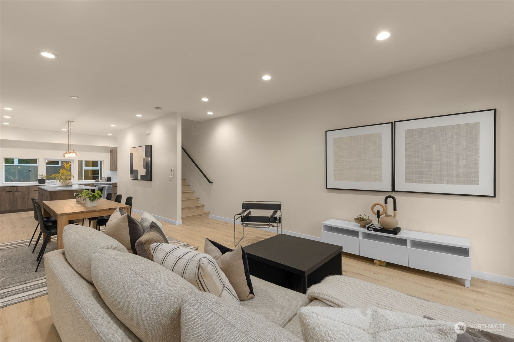 123 26th Avenue E Unit: A