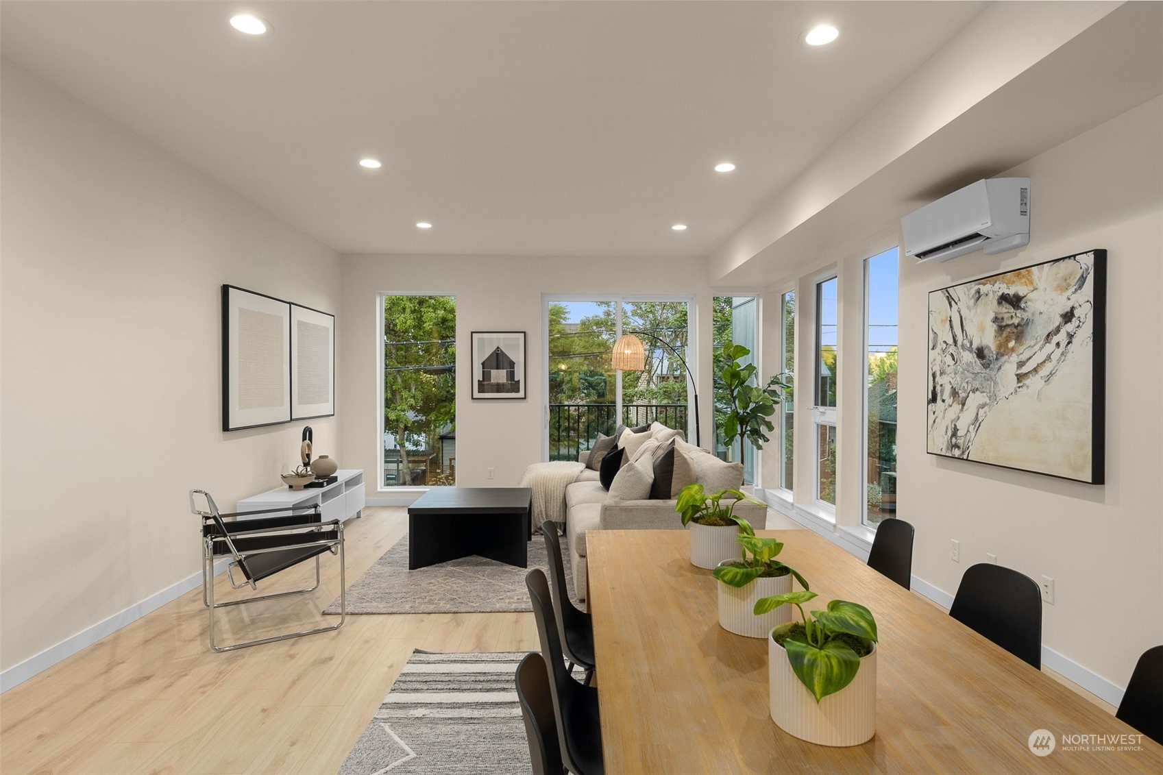 123 26th Avenue E Unit: A