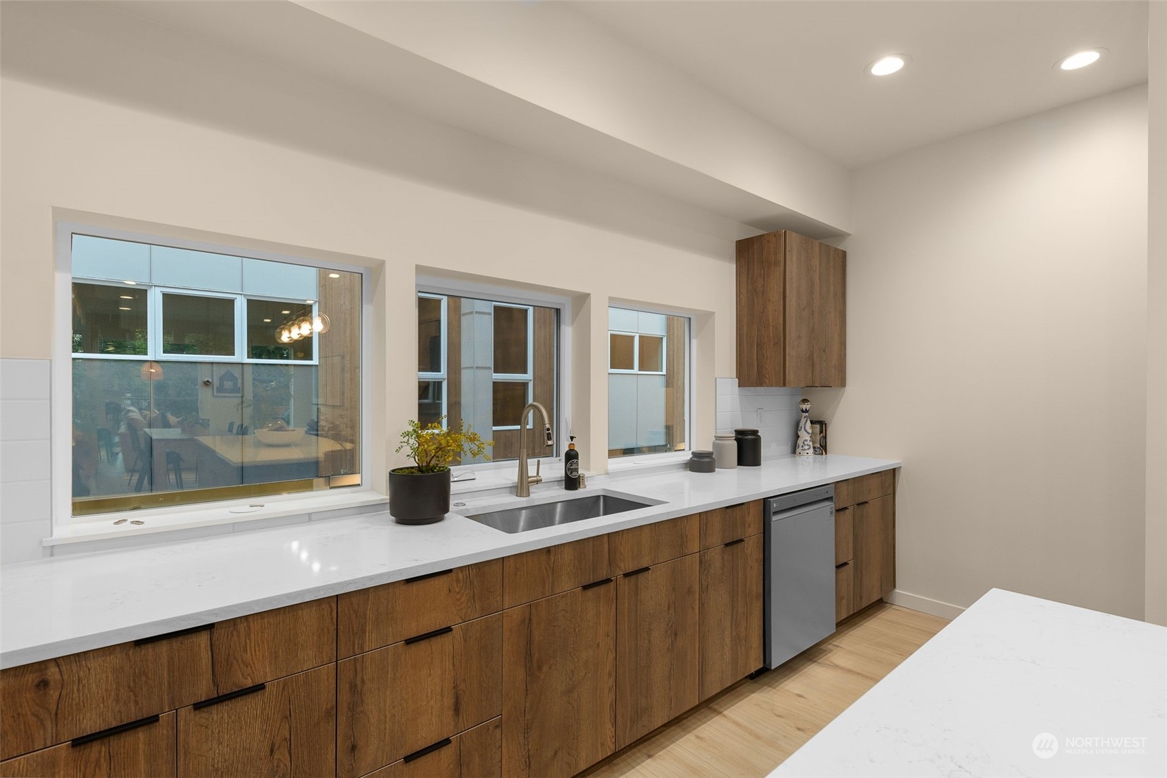 123 26th Avenue E Unit: A