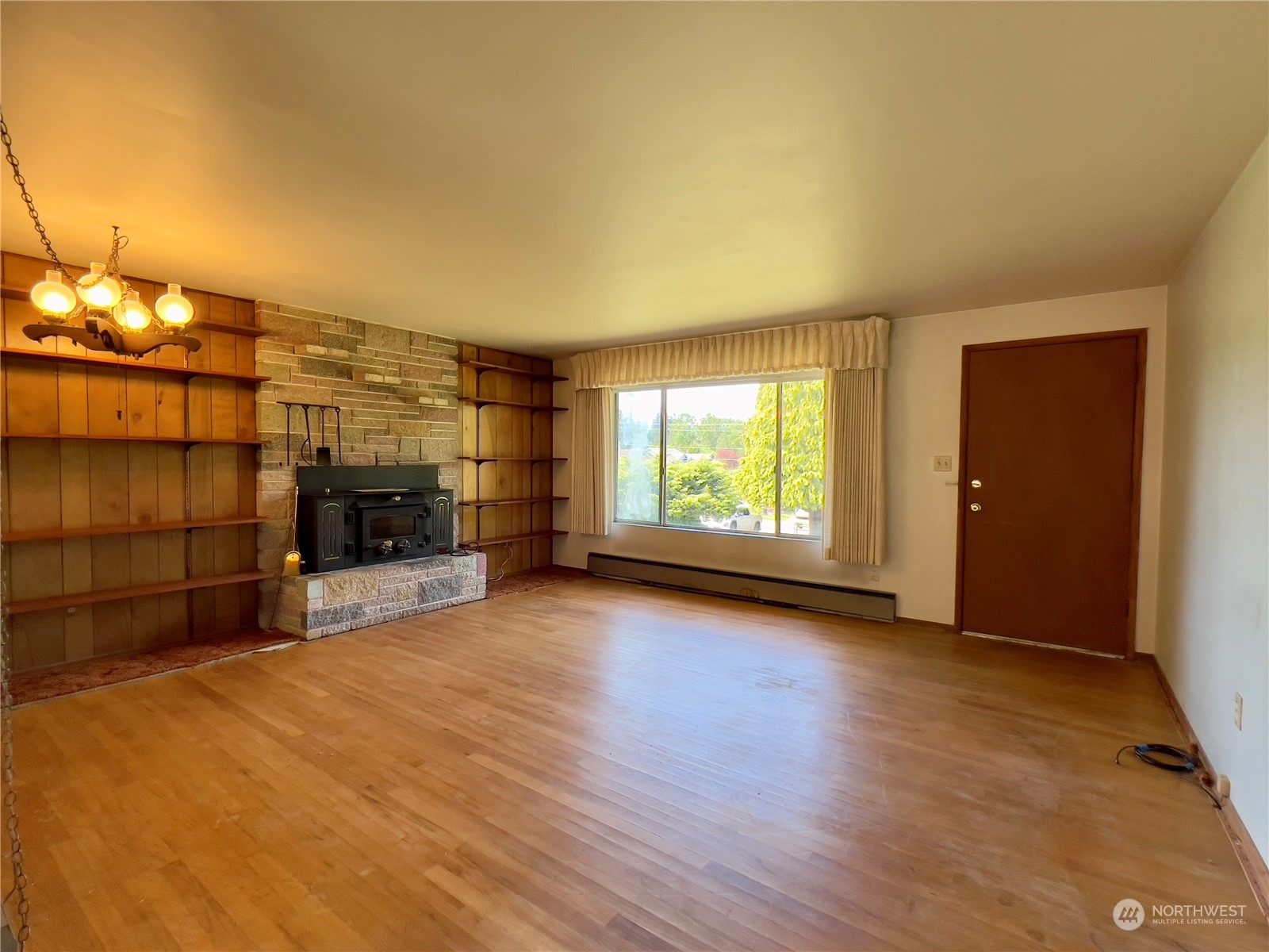 5615 Seahurst Avenue