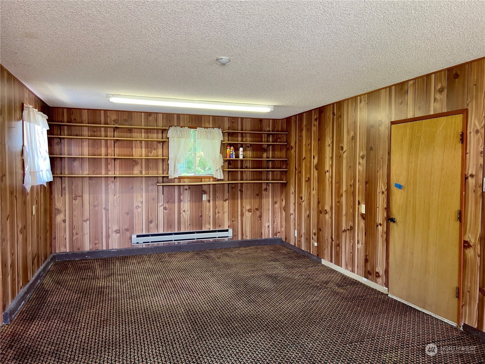 5615 Seahurst Avenue