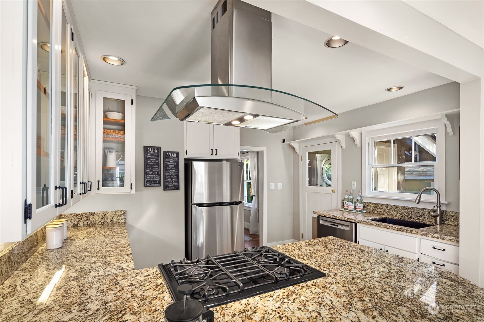 8849 Ashworth Avenue N