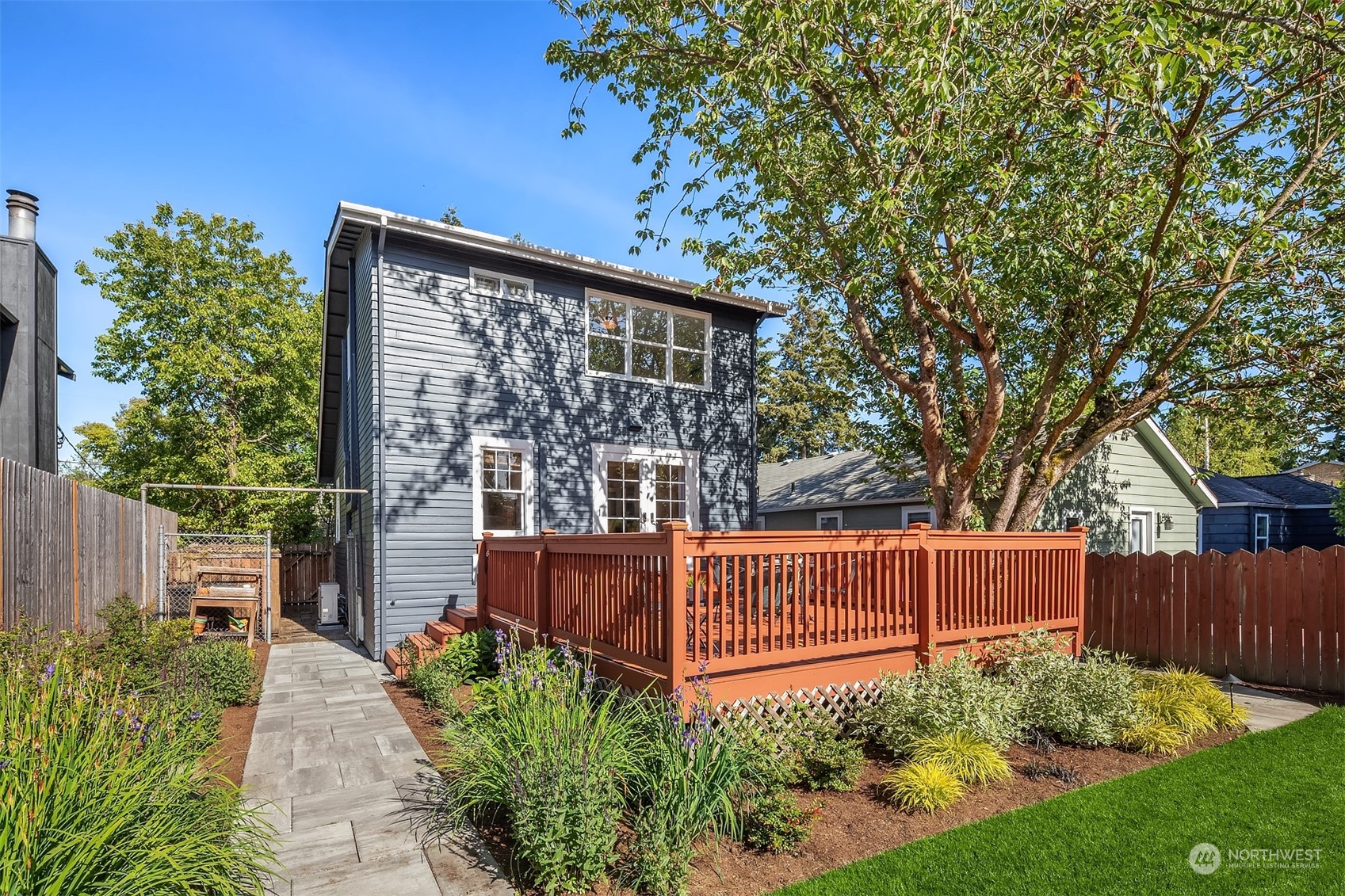 8849 Ashworth Avenue N