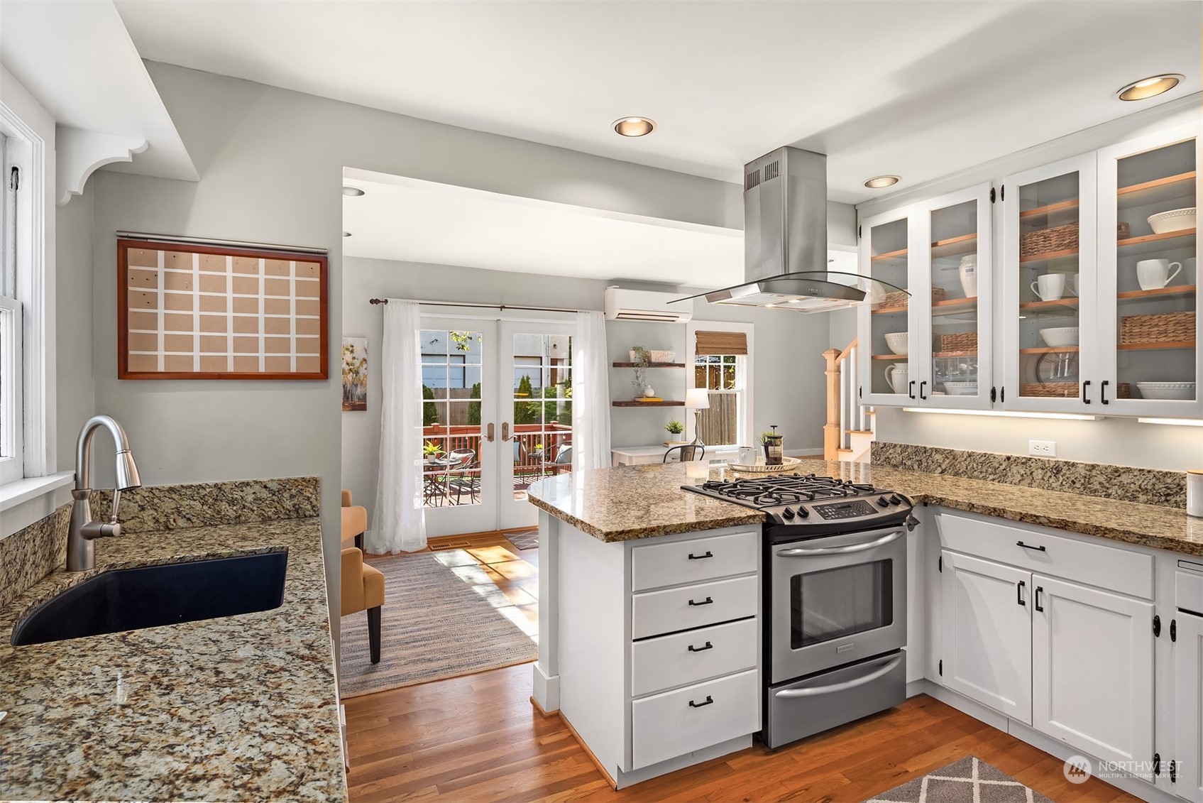 8849 Ashworth Avenue N