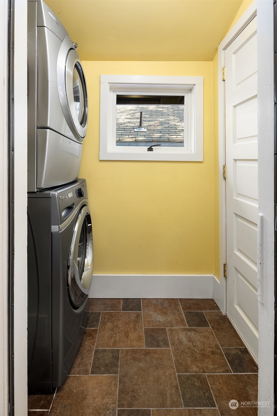 8849 Ashworth Avenue N