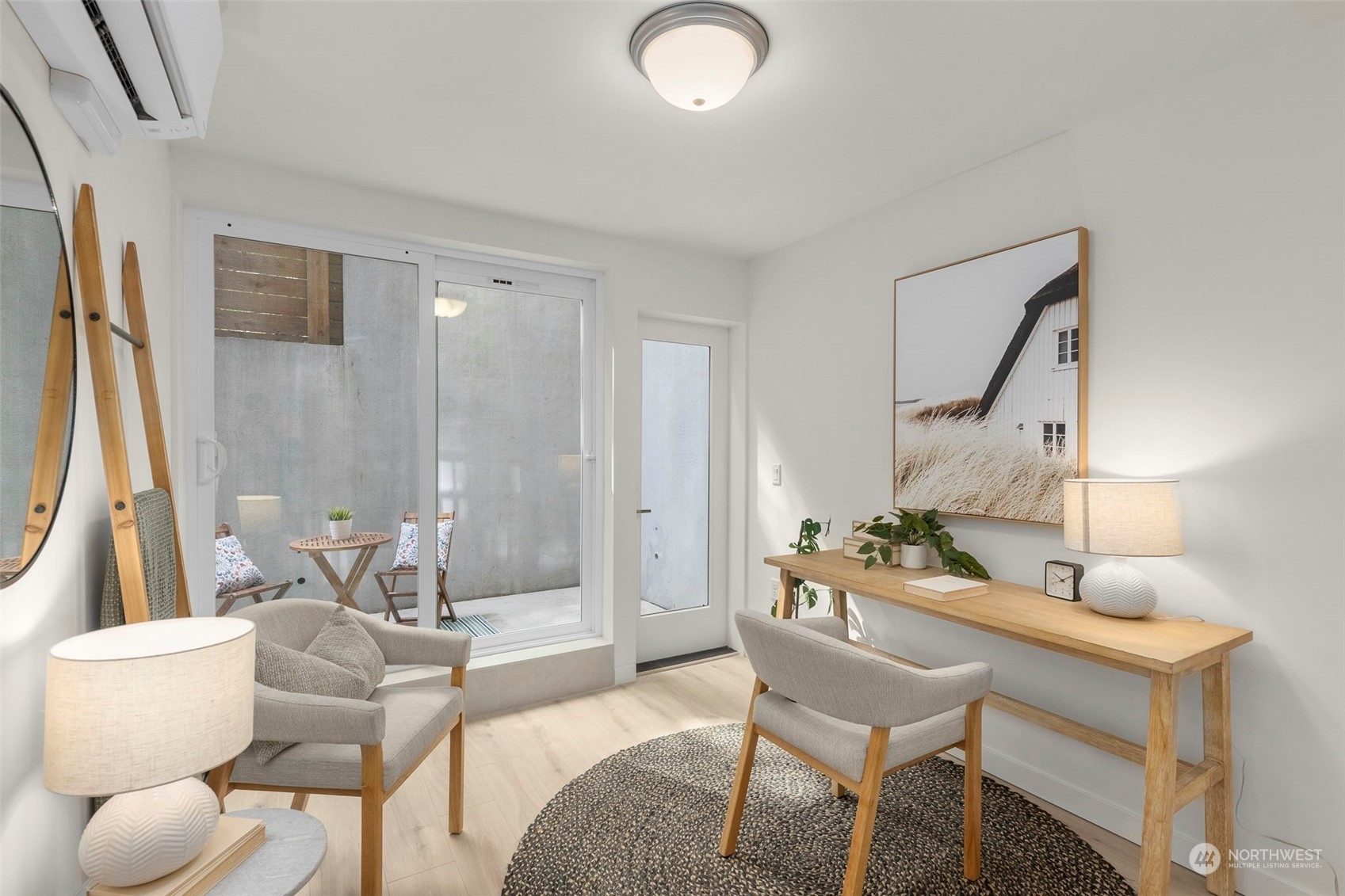 119 26th Avenue E Unit: D