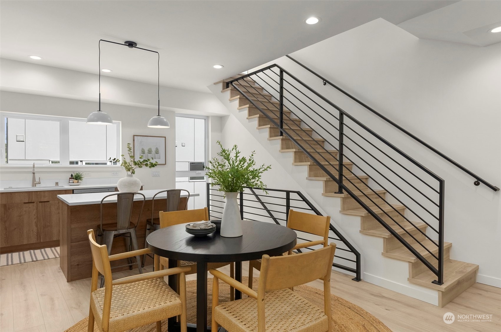 119 26th Avenue E Unit: D