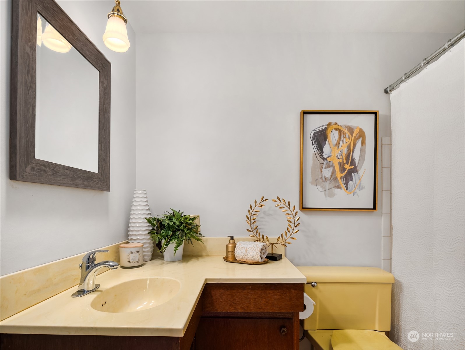 17731 22nd Avenue NE