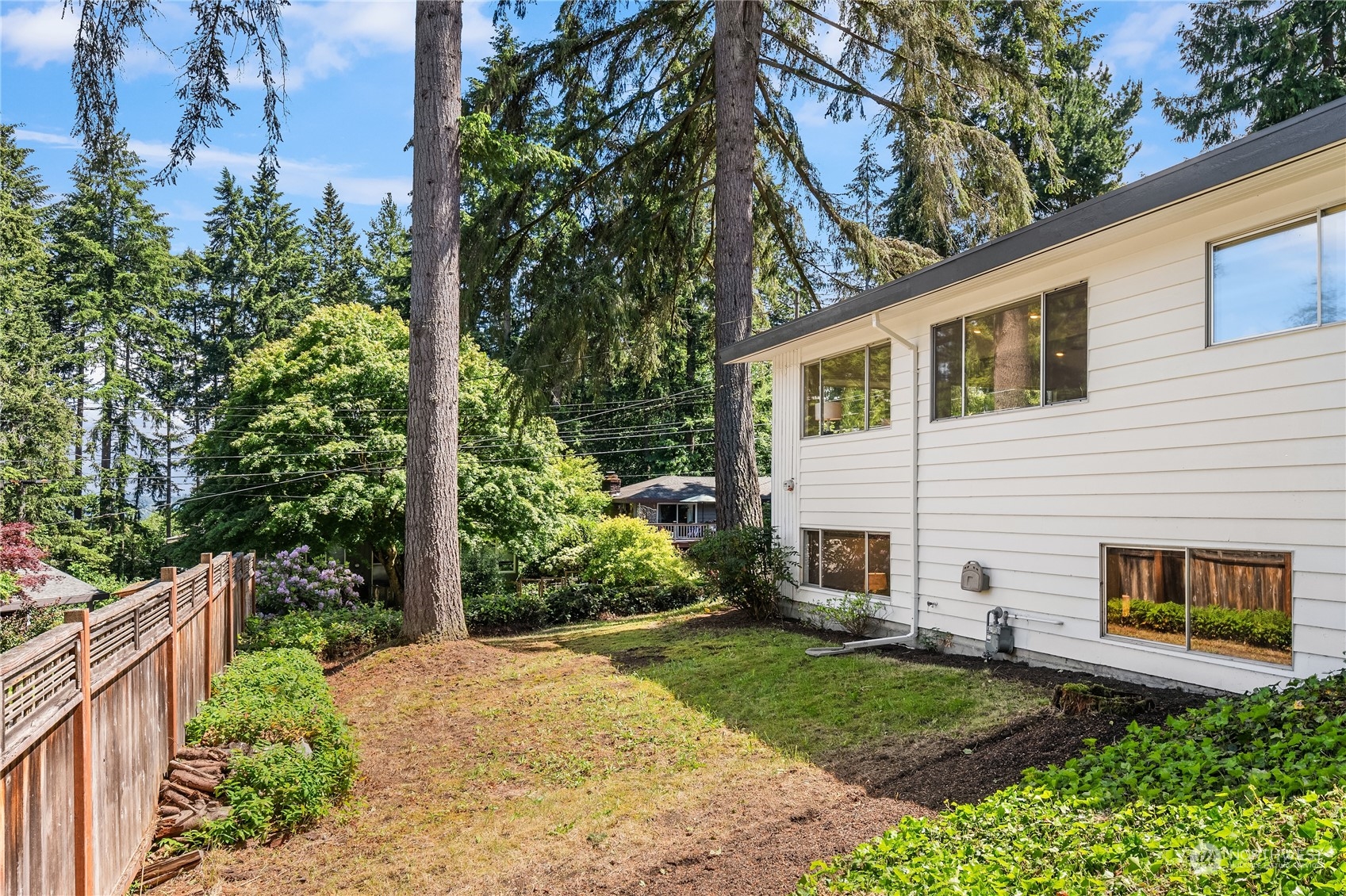 17731 22nd Avenue NE