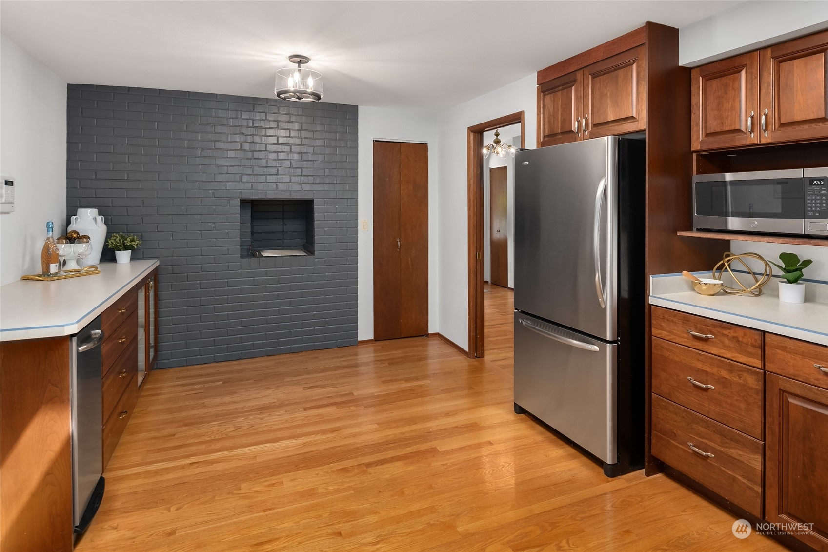 17731 22nd Avenue NE