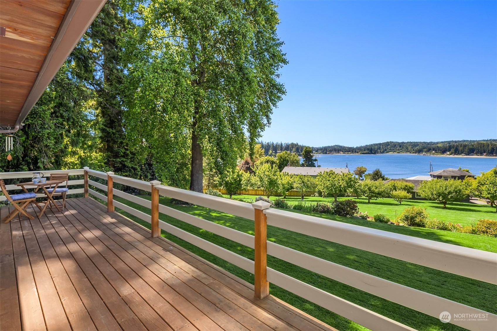 17278 Lemolo Shore Drive NE