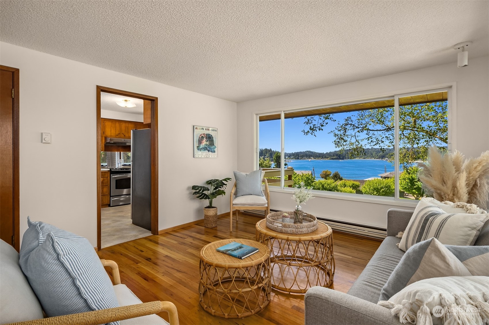 17278 Lemolo Shore Drive NE