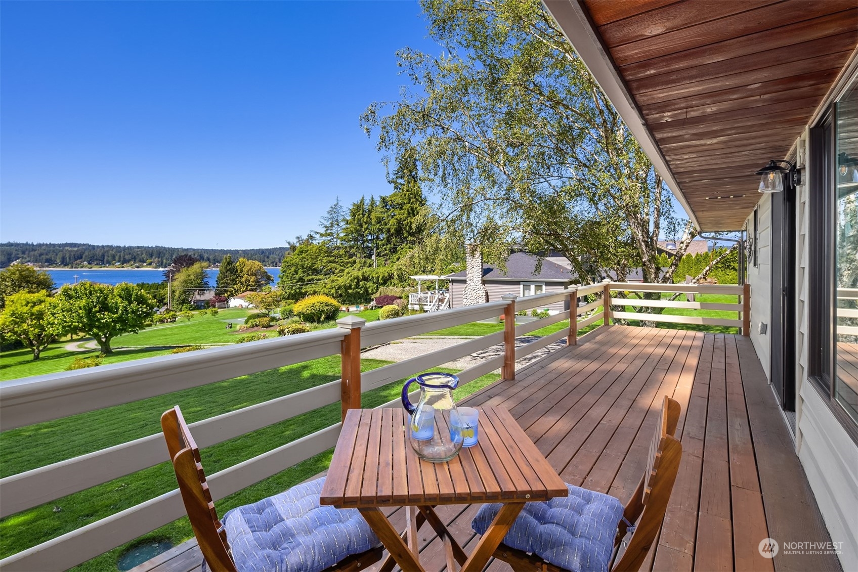 17278 Lemolo Shore Drive NE