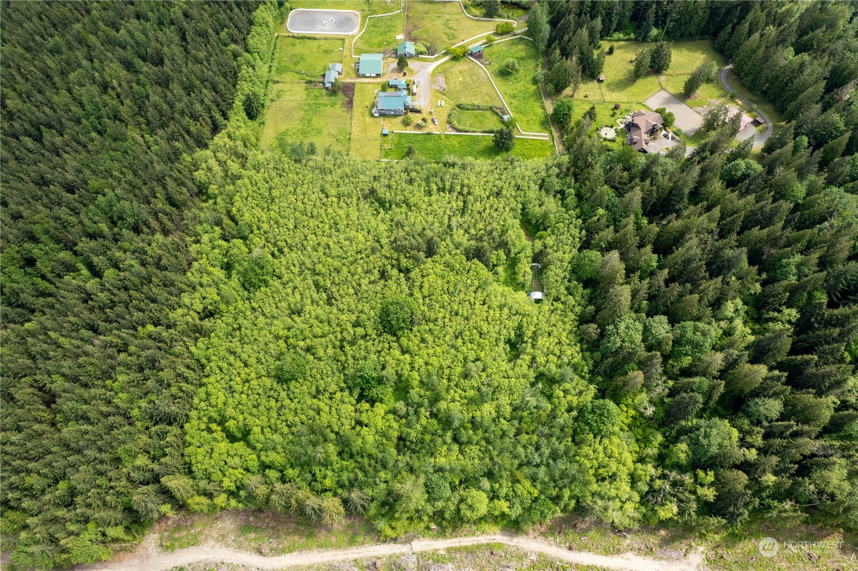 369 XX SE 32nd Street