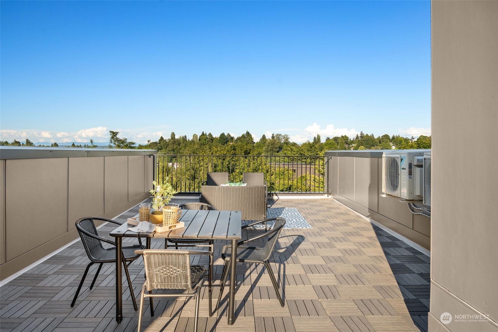 123 26th Avenue E Unit: C