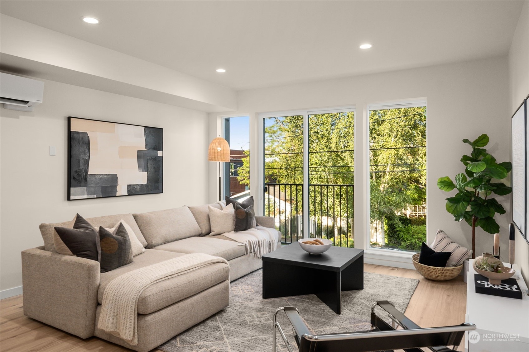 123 26th Avenue E Unit: C