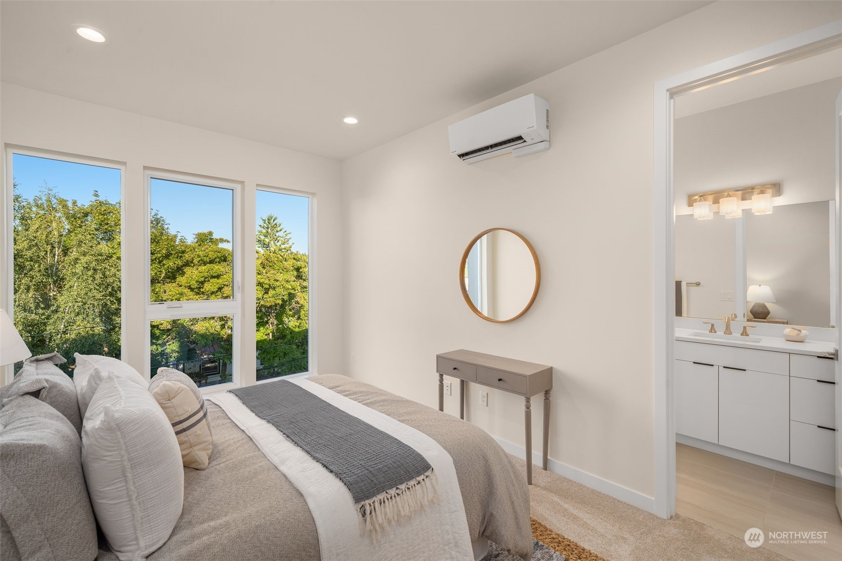 123 26th Avenue E Unit: C