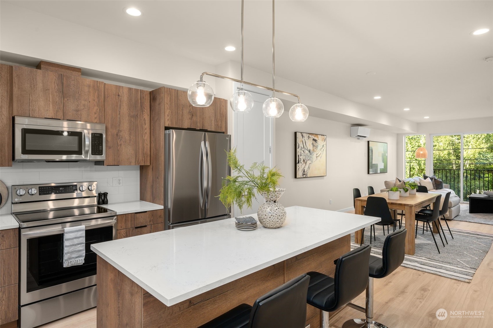 123 26th Avenue E Unit: C