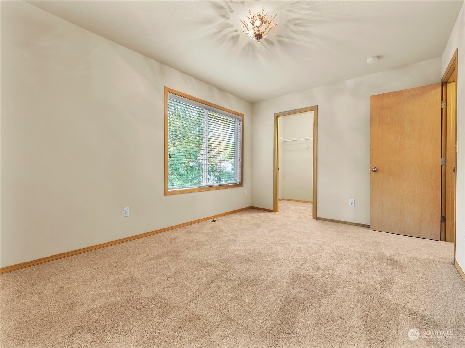 18912 13th Avenue SE