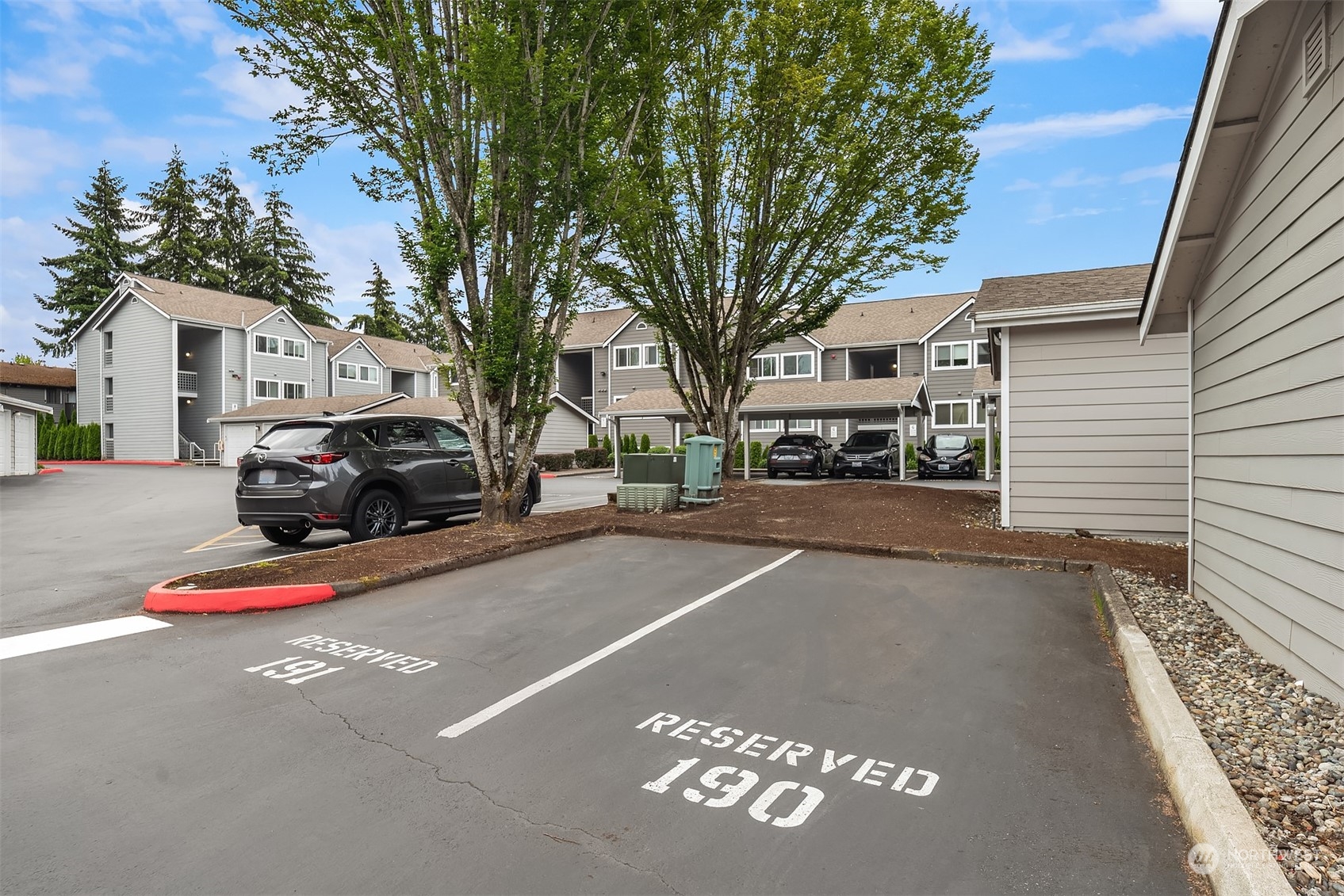 12602 109th Court NE Unit: G101