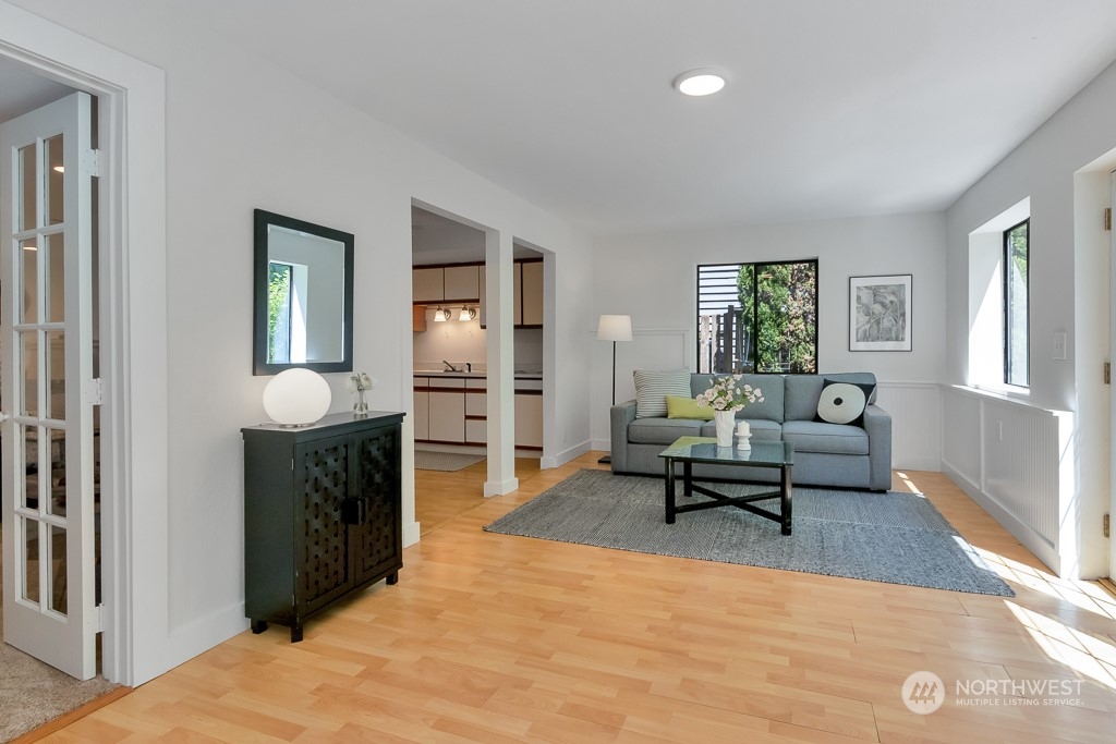 12246 N Park Avenue N, -8027