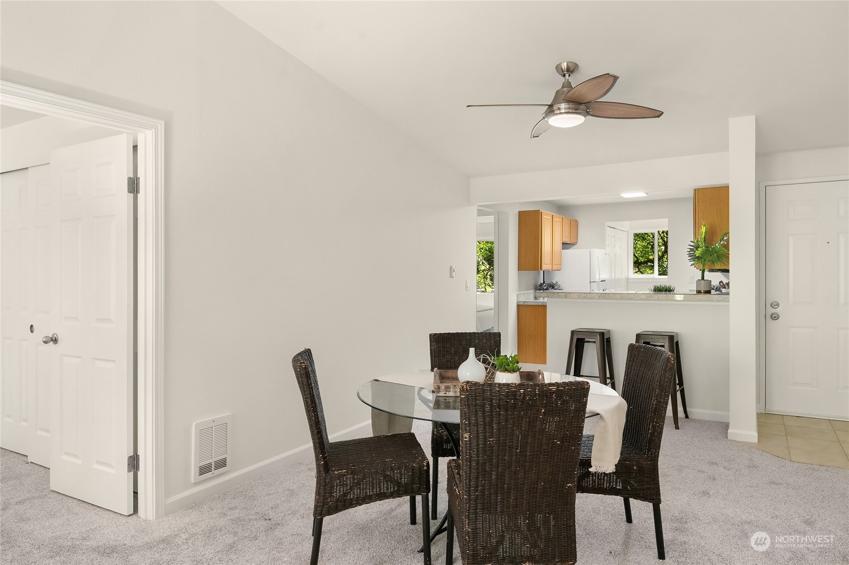 10018 NE 127th Place #B210