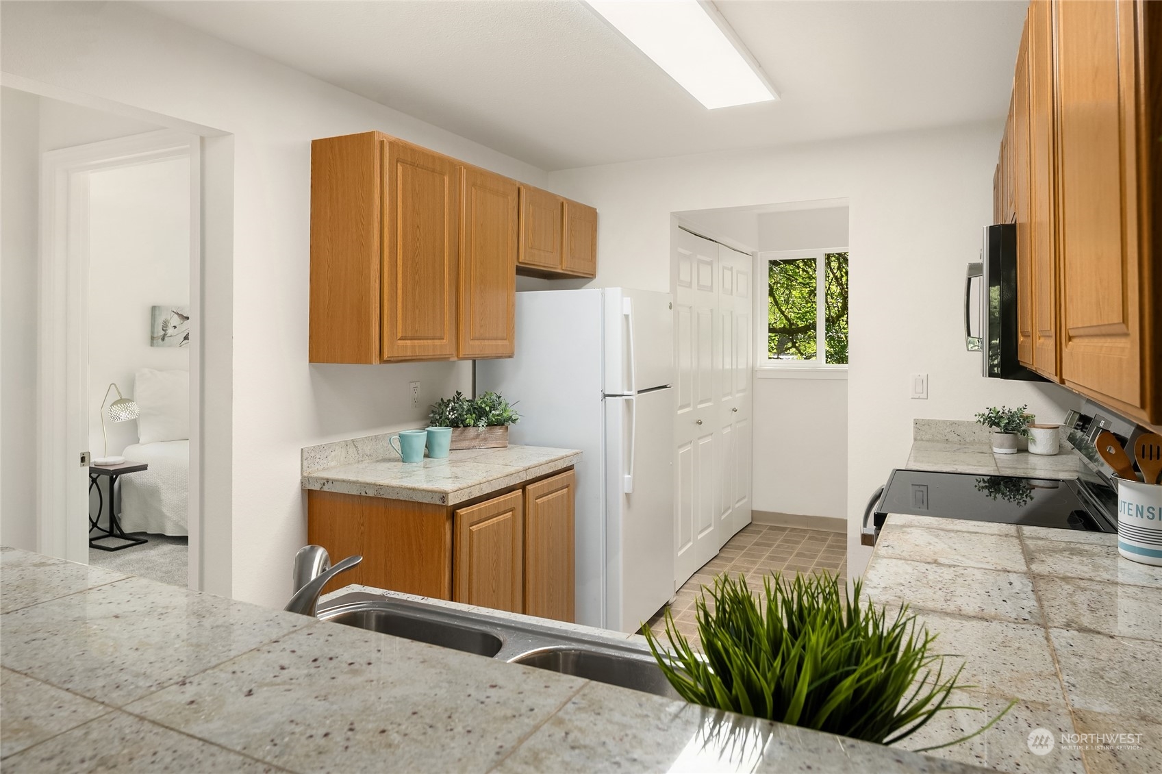 10018 NE 127th Place #B210