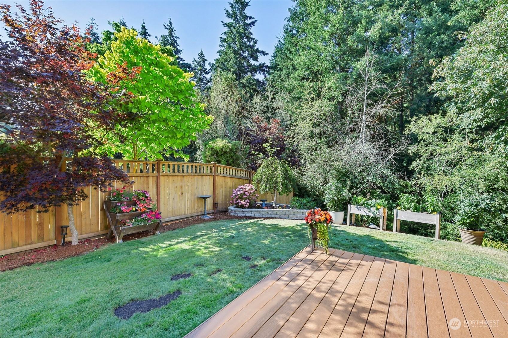 3432 Laurelwood Circle NE