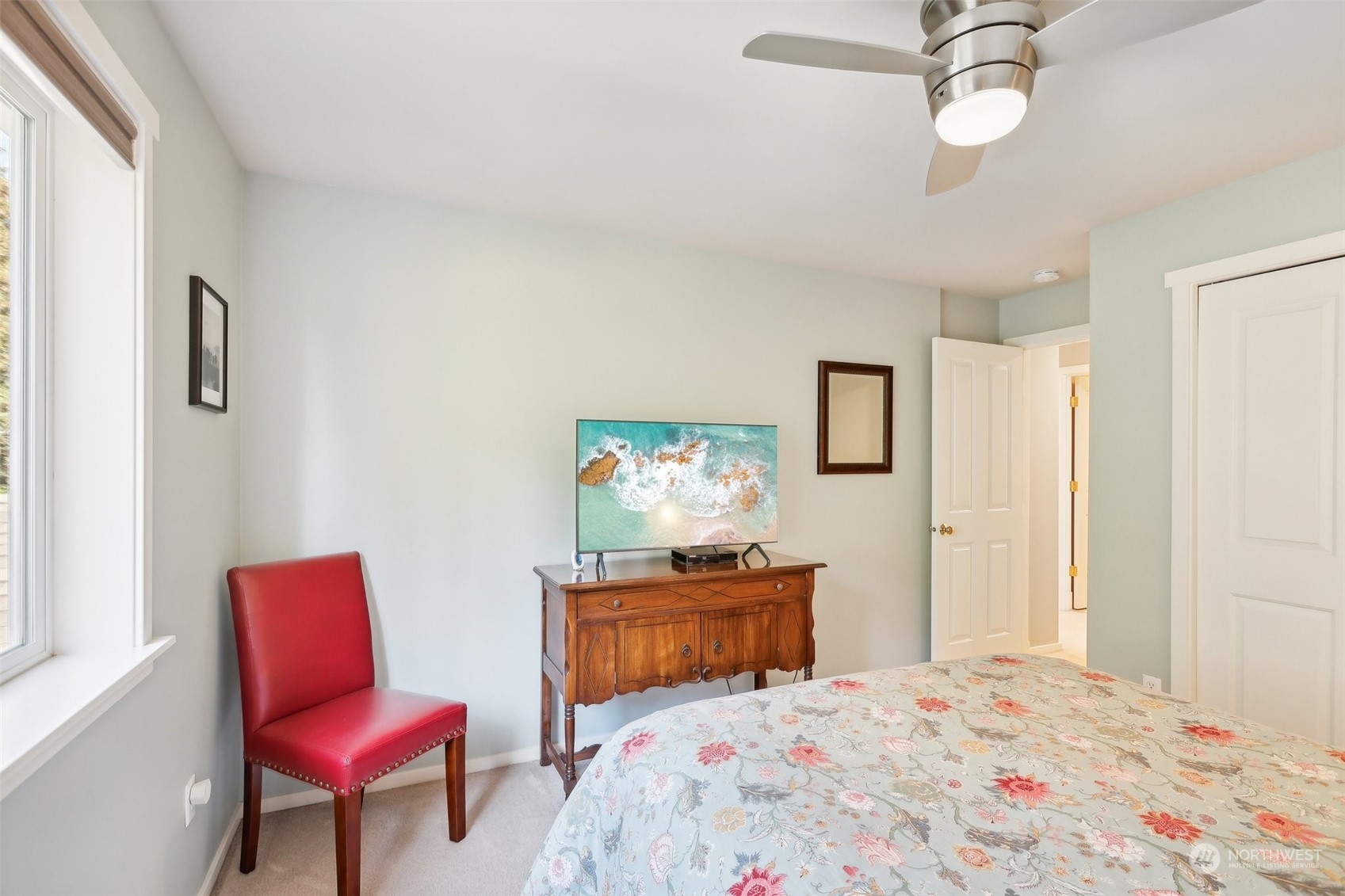 3432 Laurelwood Circle NE