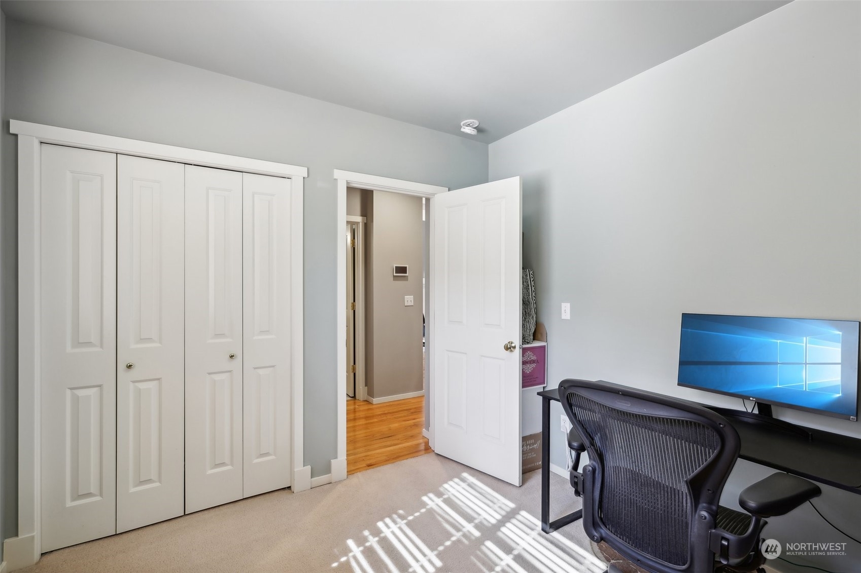 3432 Laurelwood Circle NE