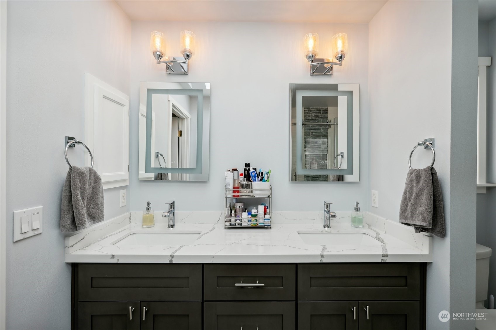 3432 Laurelwood Circle NE