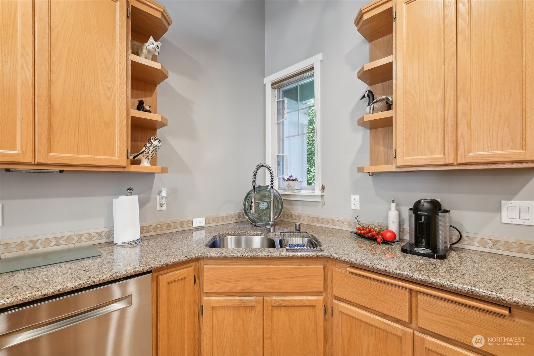 3432 Laurelwood Circle NE